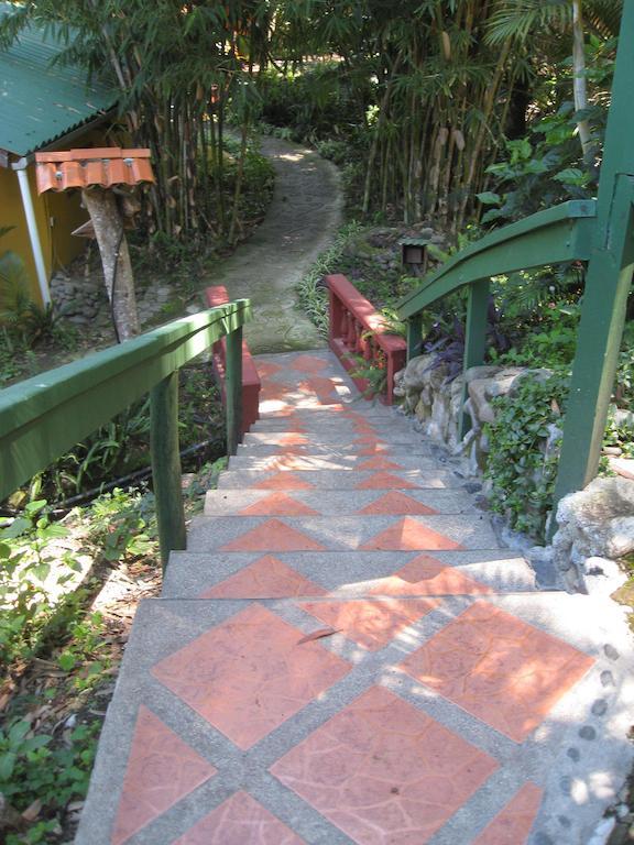 Hôtel Casa Madre Tierra à Vilcabamba Extérieur photo
