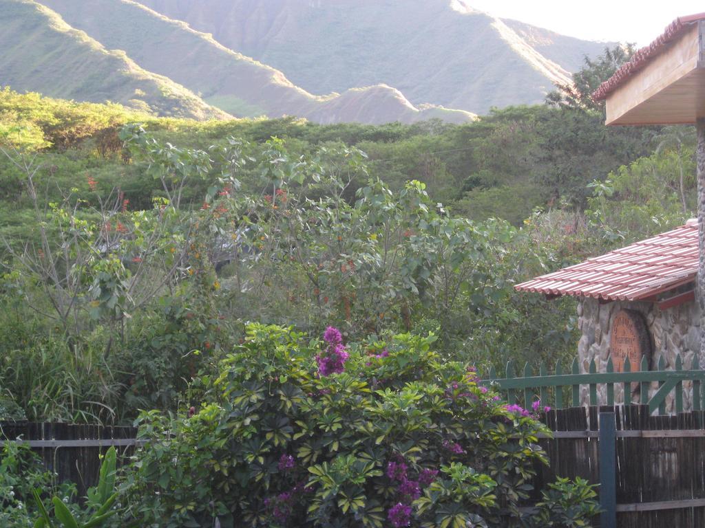 Hôtel Casa Madre Tierra à Vilcabamba Extérieur photo
