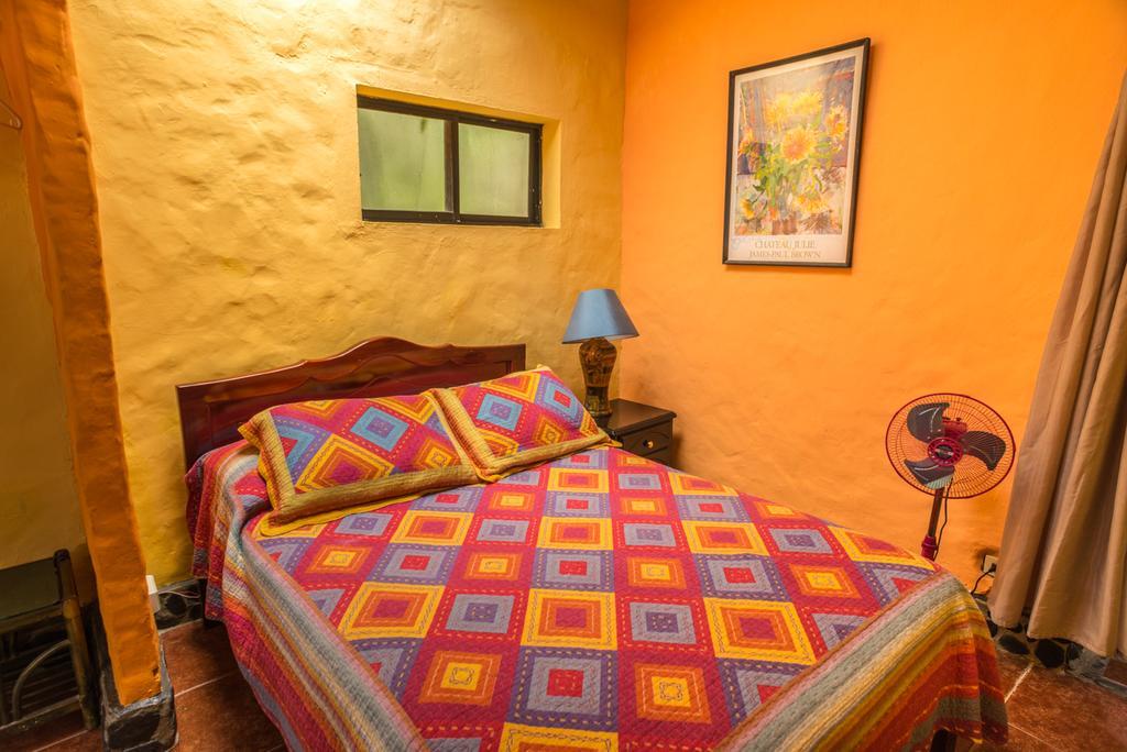 Hôtel Casa Madre Tierra à Vilcabamba Extérieur photo